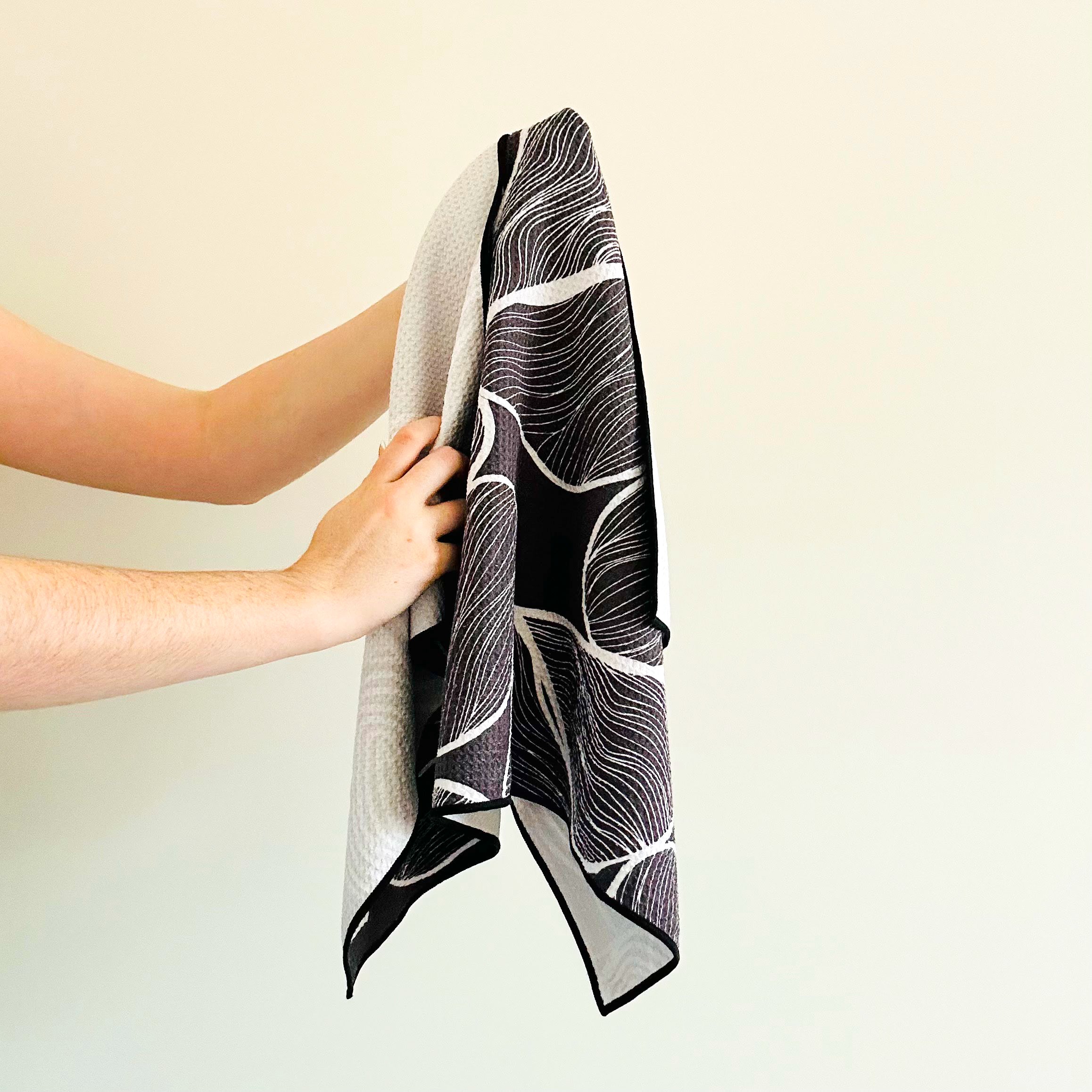 Blend Function And Style With Wholesale black tea towel 