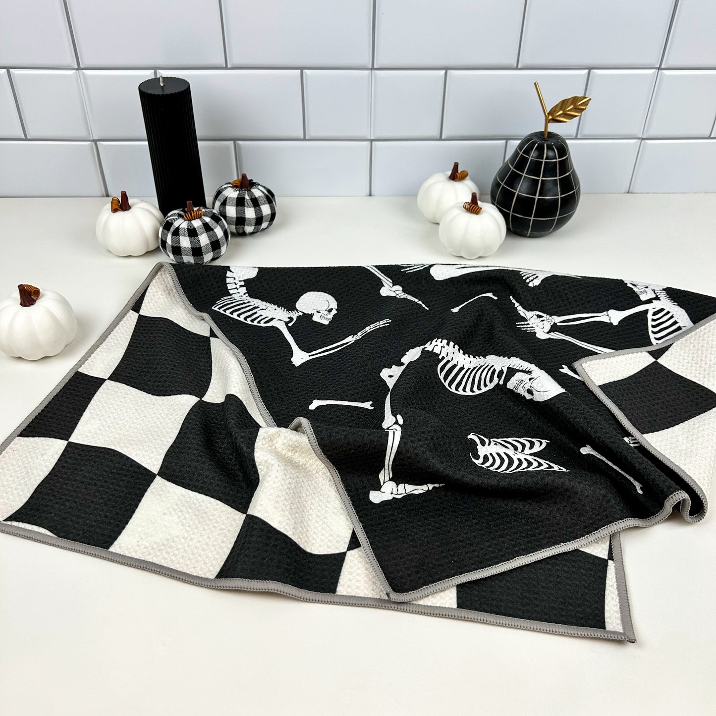 The Best Towel - Buzzee - Kitchen Tea Towel , dish towel & Hand towel - double sided towel