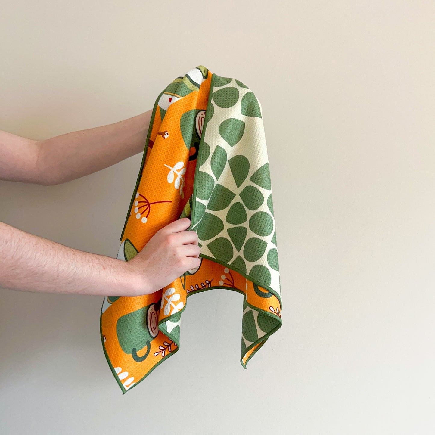 The Best Towel - Buzzee - Kitchen Tea Towel , dish towel & Hand towel - double sided towel