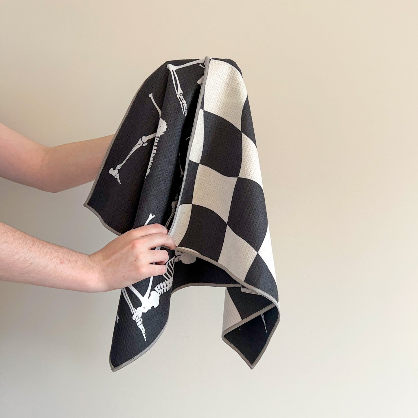 The Best Towel - Buzzee - Kitchen Tea Towel , dish towel & Hand towel - double sided towel