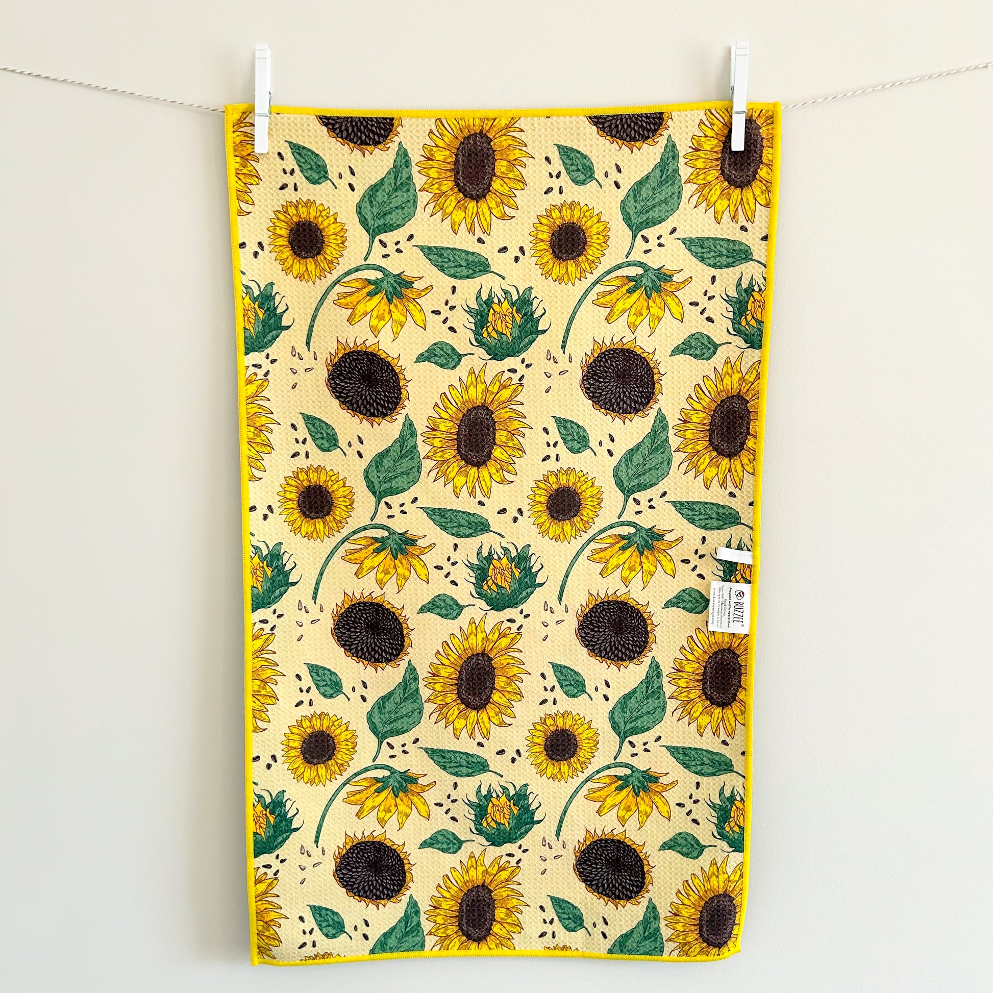 Briarwood Checkered Sunflowers Hand Towel Set of 2