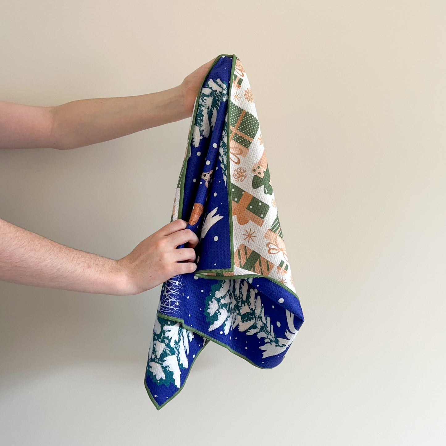 The Best Towel - Buzzee - Kitchen Tea Towel , dish towel & Hand towel - double sided towel