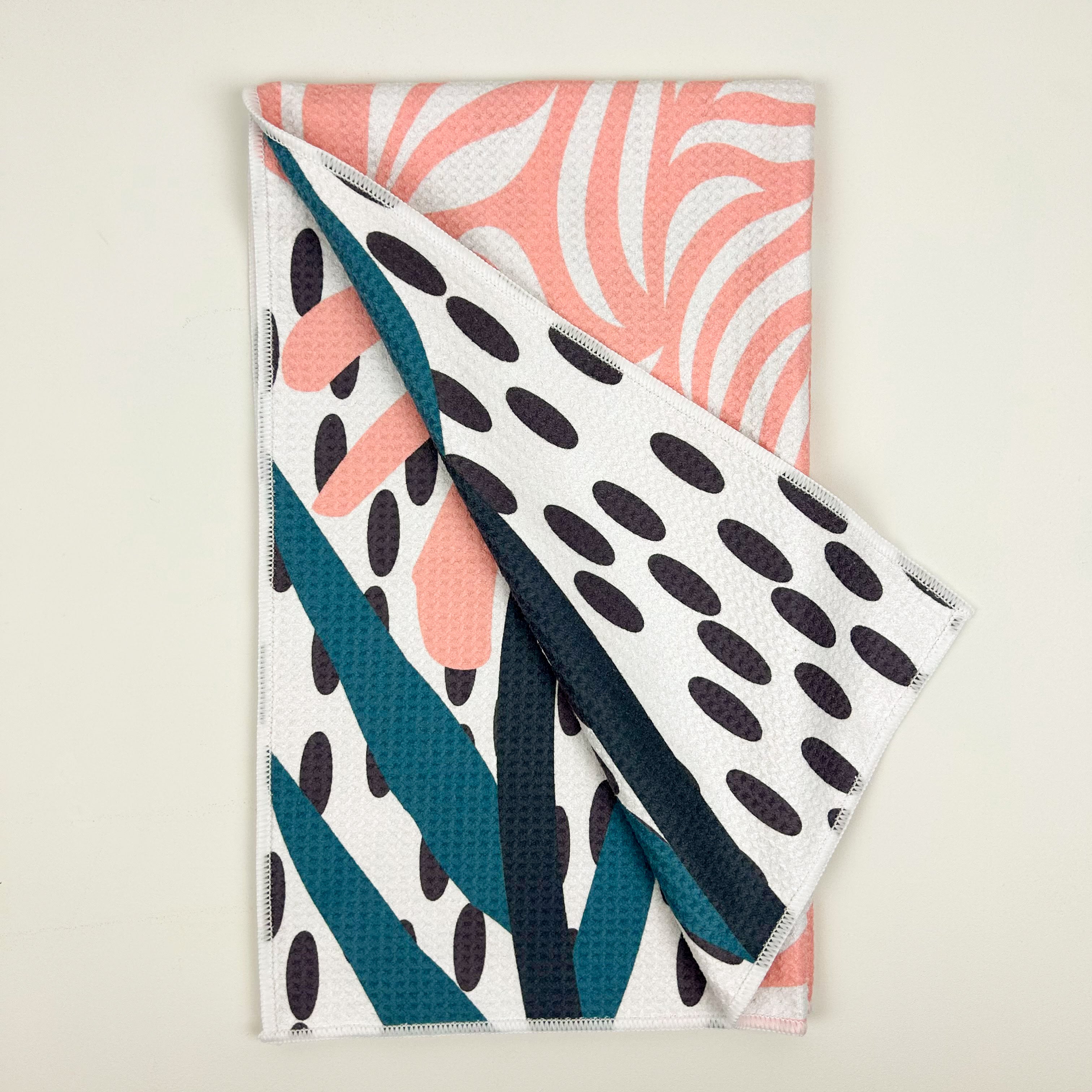 Black and white polka dot hand towels deals