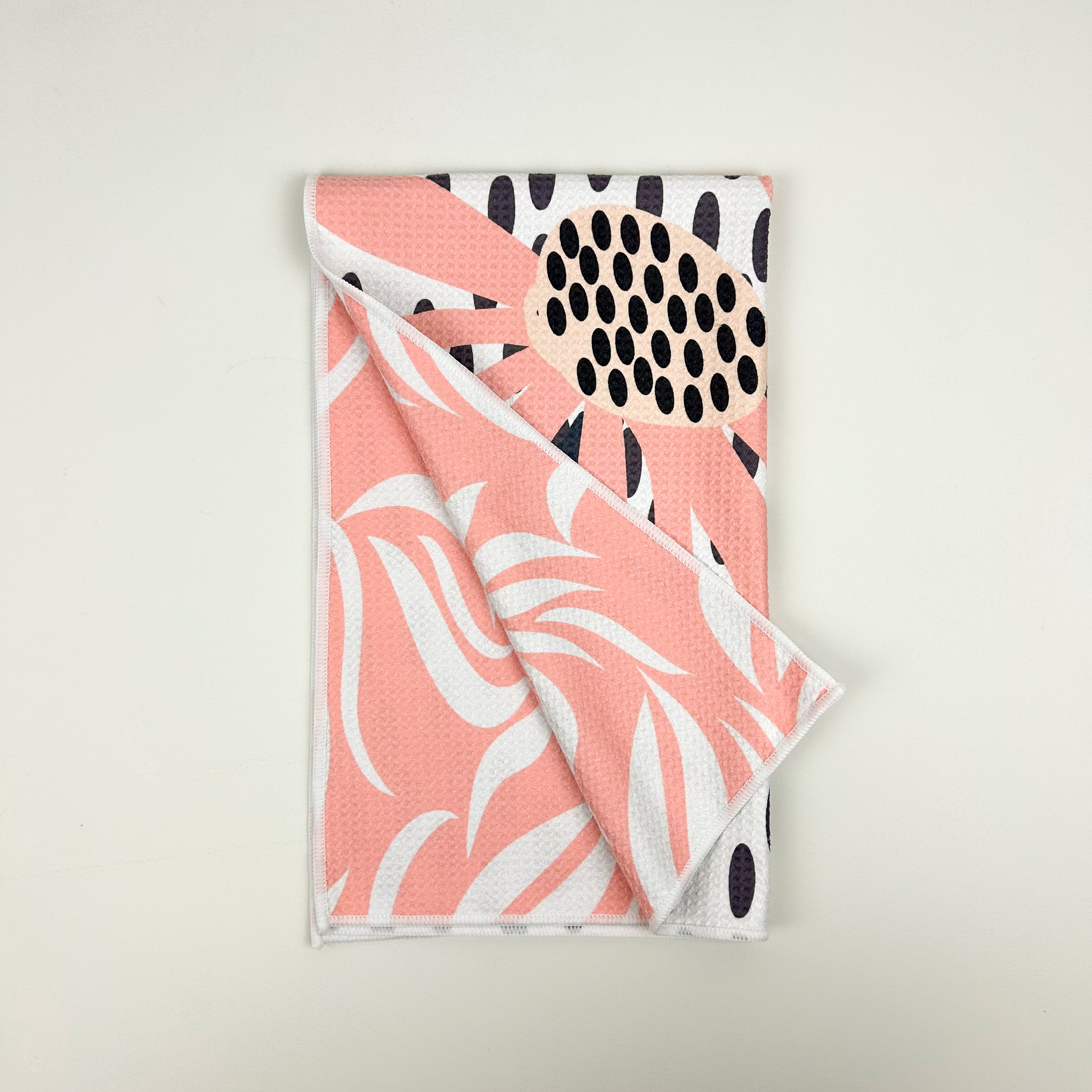 Coral colored kitchen towels deals